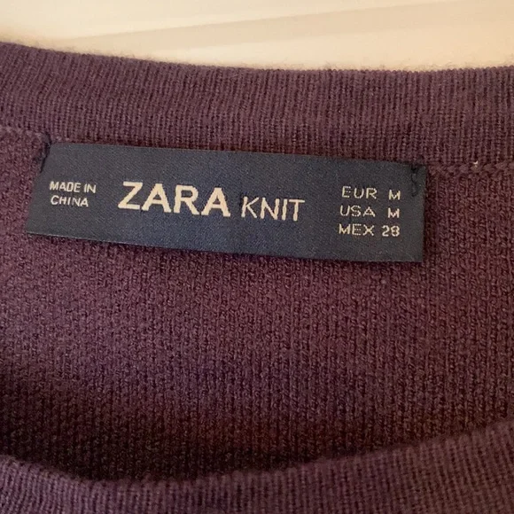 Sweater - Picture 4 of 5